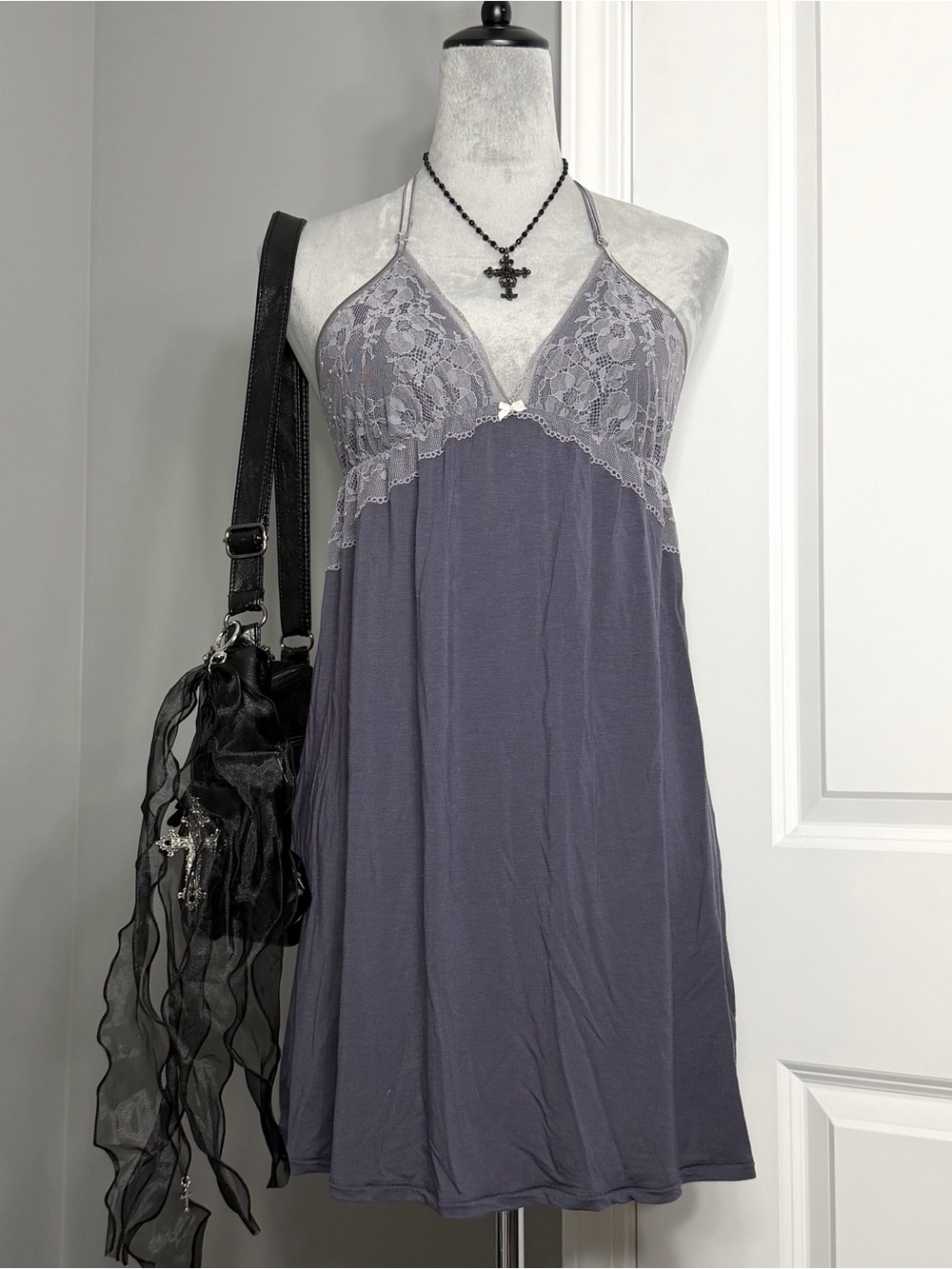 Y2K Victoria’s Secret Grey Lace Lingerie Slip Dress w/ Bowtie Size M